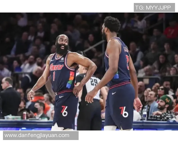 76人对决老鹰NBA季后赛精彩回顾与战术分析
